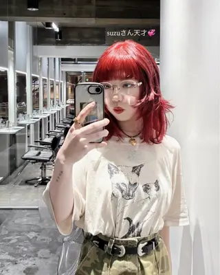 ミディアム カラー BURROW うえみ 寿々のヘアスタイル