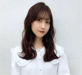 セミロング 梶 久菜乃のヘアスタイル