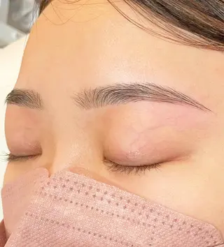 アイブロウ KOKUA表参道 HOKUTOの眉毛・アイブロウイメージ