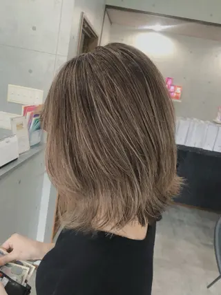 ミディアム REVE美容室 REVEマツエクのヘアスタイル