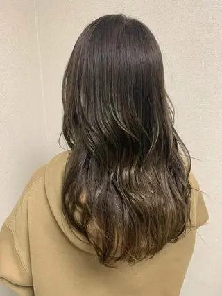 ロング 髪質改善お任せ ください♪ひとみのヘアスタイル