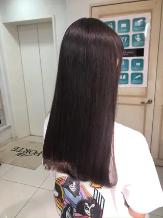 ロング 🇰🇷韓国風艶髪✨ 髪質改善 倉岡しおんのヘアスタイル