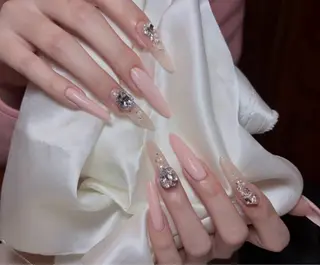 カラー AIN Nailのネイルデザイン