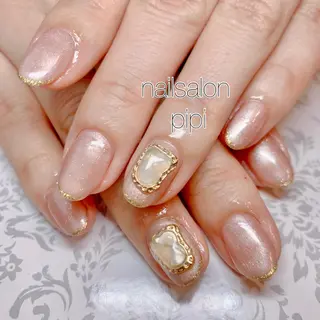 ショート .. momoko🕊のネイルデザイン