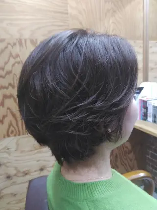 ショート パーマ カラー 深夜&早朝の髪質改善 とヘッドスパ／髙橋のヘアスタイル