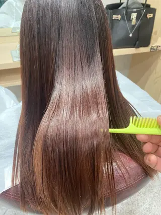 ロング Eau   Nouvelle所属・よこ いさおのヘアスタイル