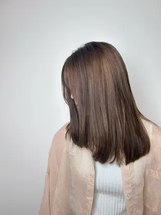 ロング 伊藤 世羅のヘアスタイル