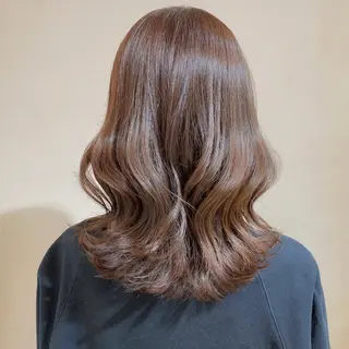 ミディアム カラー 顔まわりカット🌟 くびれヘア/寺門遥輝のヘアスタイル