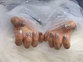 ネイル MIKIネイル YUKAのネイルデザイン
