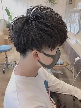 ショート メンズパーマ波巻き 🌳大森悠登🌳のヘアスタイル