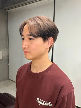 メンズ Hiyo 外国人風くせ毛パーマのヘアスタイル