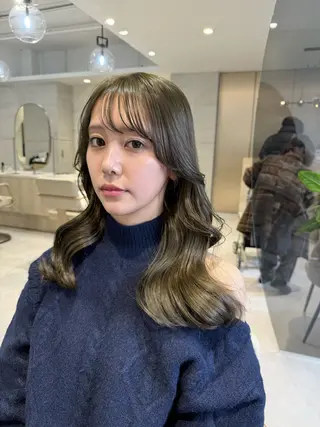 ロング カラー 透明感カラー🌿 グレージュ🐺陽介のヘアスタイル