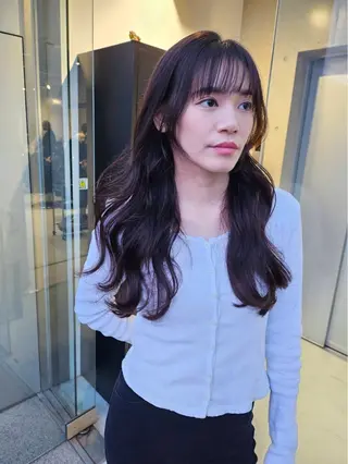 セミロング カラー 【銀座】艶髪/上品な カラー特化/涼/駅近のヘアスタイル