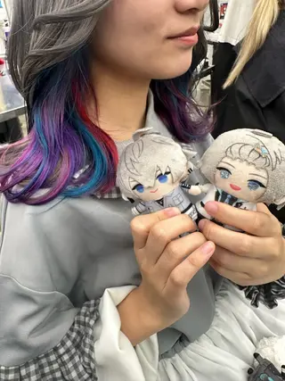 ミディアム カラー あらげ 🌈推しカラー🌈ᵕのヘアスタイル