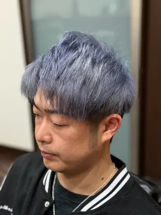 ショート カラー メンズ 早川 太貴のヘアスタイル