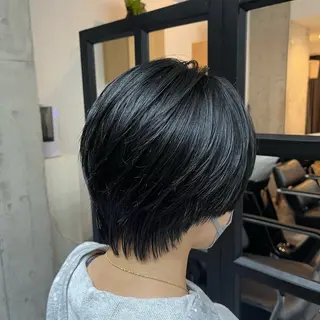 ショート ブリーチなし 暖色カラー/井上あいのヘアスタイル