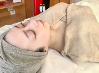 ULUNA 【ウルナ】のマツエク・マツパデザイン