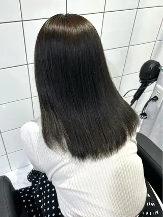 セミロング カラー 表参道♡暗髪♡ 艶カラー♡アユミのヘアスタイル