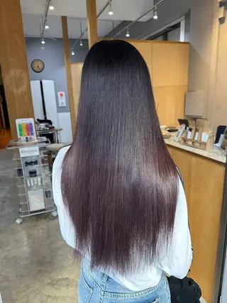 ミディアム miloc MOMOKAのヘアスタイル