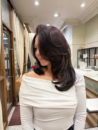 セミロング KANNA🩵 /nico心斎橋のヘアスタイル