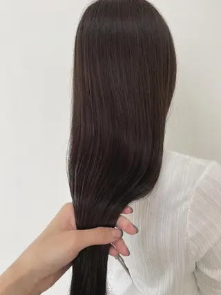ロング カラー 山下 千明のヘアスタイル