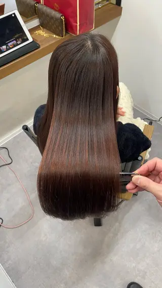 セミロング 縮毛矯正クロスパーマ 益子達也のヘアスタイル