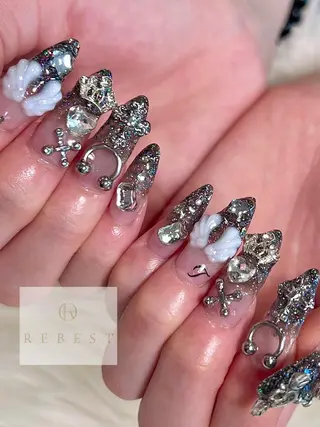 ネイル REBEST 四條畷店のマツエク・マツパデザイン
