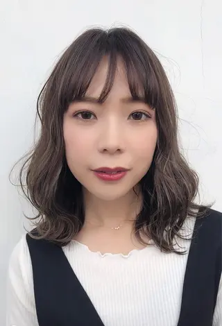 ミディアム 遠藤 和美のヘアスタイル