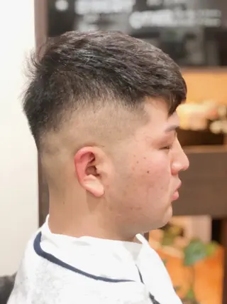 ショート カラー メンズ 早川 太貴のヘアスタイル