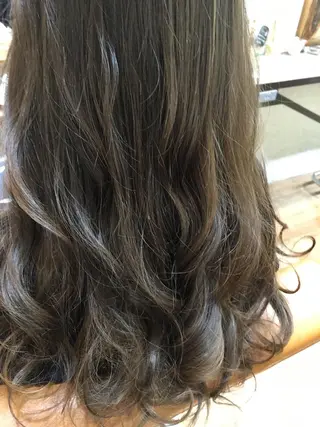 セミロング カラー 【mokuオーナー】 ちはるのヘアスタイル