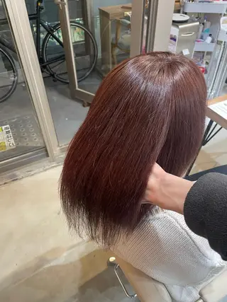 ミディアム カラー ハイトーンレイヤー 顔まわりSOTAのヘアスタイル