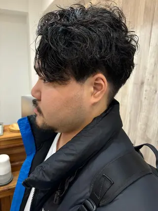 ミディアム 髪質改善 安田萌吾のヘアスタイル