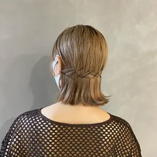 ミディアム カラー ヘアアレンジ Mirai 🧸のヘアスタイル