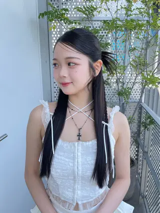 ロング ヘアアレンジ トレンドカラー🥣／ ヘアアレンジ✩.*˚のヘアスタイル
