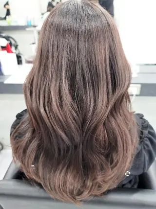 ロング カラー ヘアアレンジ ❇️安達 優心❇️ レイヤー/艶髪特化のヘアスタイル