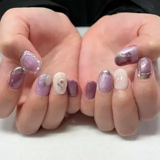 ネイル 東 千夏のネイルデザイン