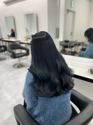 ロング カラー ヘアアレンジ レイヤー×透明感カラ ーHAYATOのヘアスタイル