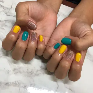 ネイル Hair salon Irie所属・與儀 知佳のネイルデザイン