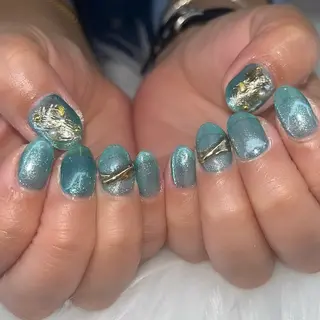 ネイル VIERU YURIのネイルデザイン