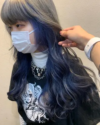 ロング 今村公介 ブリーチ特化、派手髪のヘアスタイル