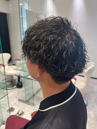 パーマ メンズ 吉見 涼のヘアスタイル