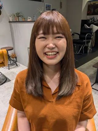 ロング over two  藤が丘のヘアスタイル