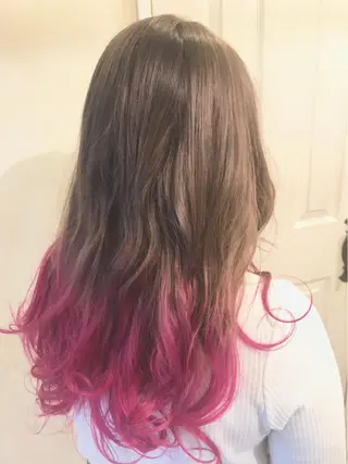 ロング カラー 岩谷/ブリーチ 🪽透明感カラーのヘアスタイル