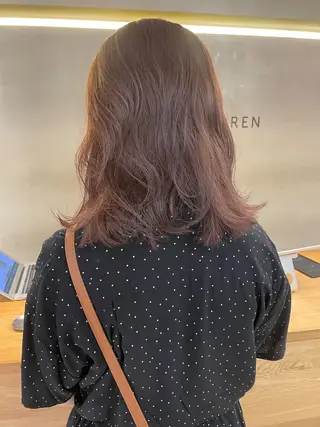 ミディアム 透明感/レイヤー🎀 春カラー/エリコ🌈のヘアスタイル