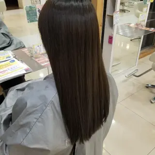 カラー SALOWIN栄 高須大貴のヘアスタイル