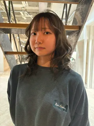 セミロング カラー パーマ ヘアアレンジ 名古屋/落ちる黒 黒染め落としのヘアスタイル