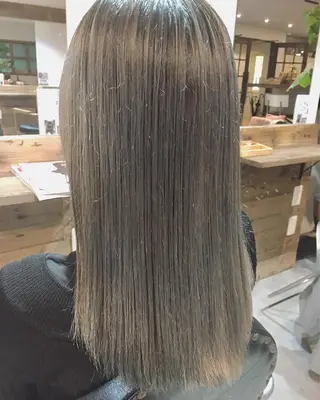 セミロング カラー ハイトーン×髪質改善 KENTAのヘアスタイル