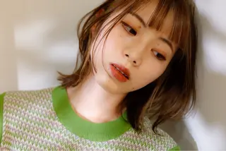 ミディアム カラー 長谷川 絵美のヘアスタイル