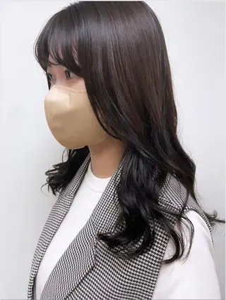セミロング パーマ オリーブカラー 特化　　kaiのヘアスタイル