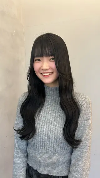 ロング カラー ミディアムレイヤー/ 艶カラー🎀 emiのヘアスタイル